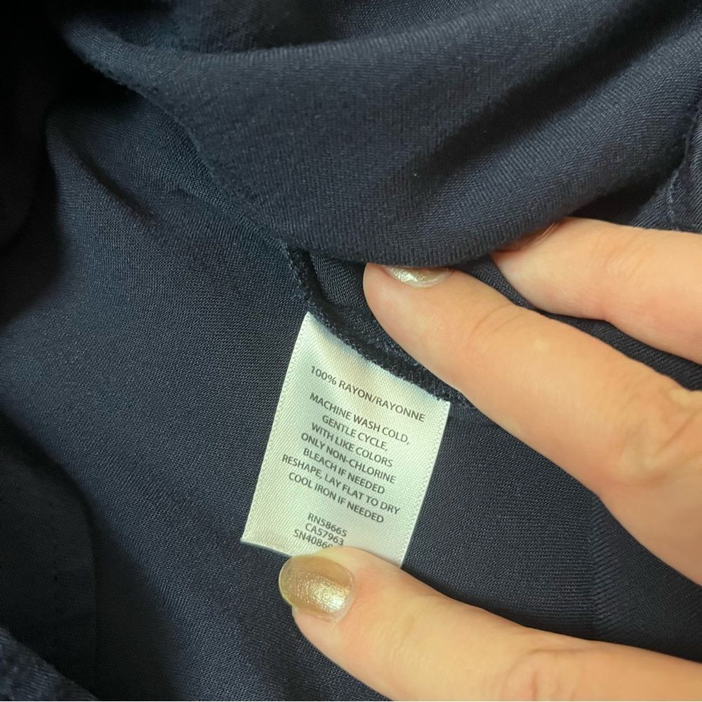 Revolve Something Navy V-Neck Button Down Blouse … - image 4